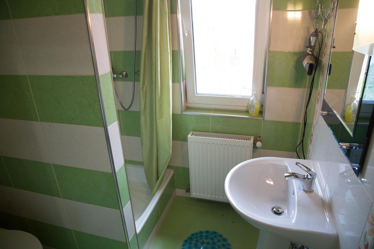 Hotel Happy Jaremče Esterno foto
